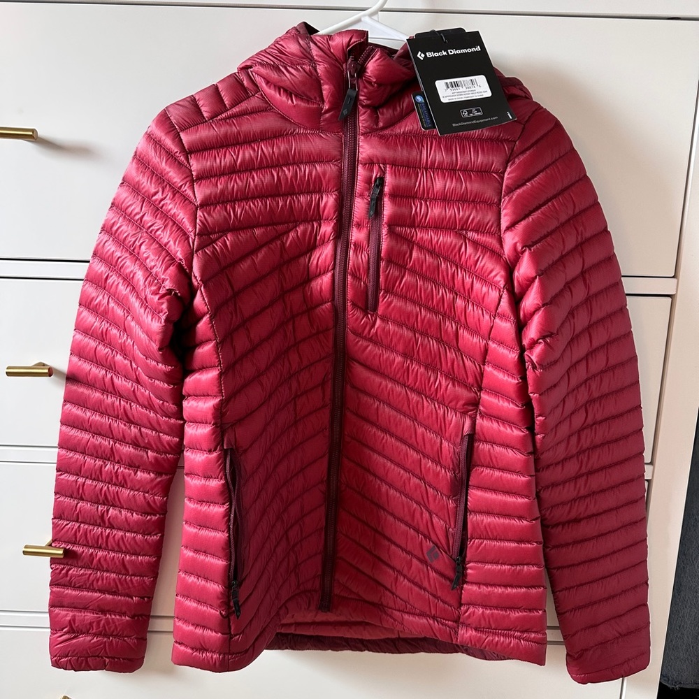 Black Diamond Approach Down Hoody Women’s - New with tags - Puffy Down Jacket